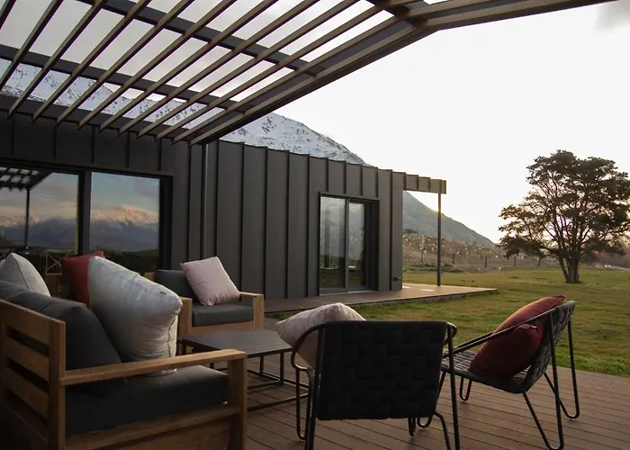 Luxury Passive House On A 50 Acre Lakeside Farm *