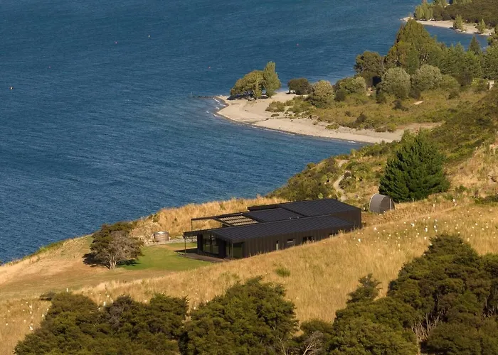 Luxury Passive House On A 50 Acre Lakeside Farm *